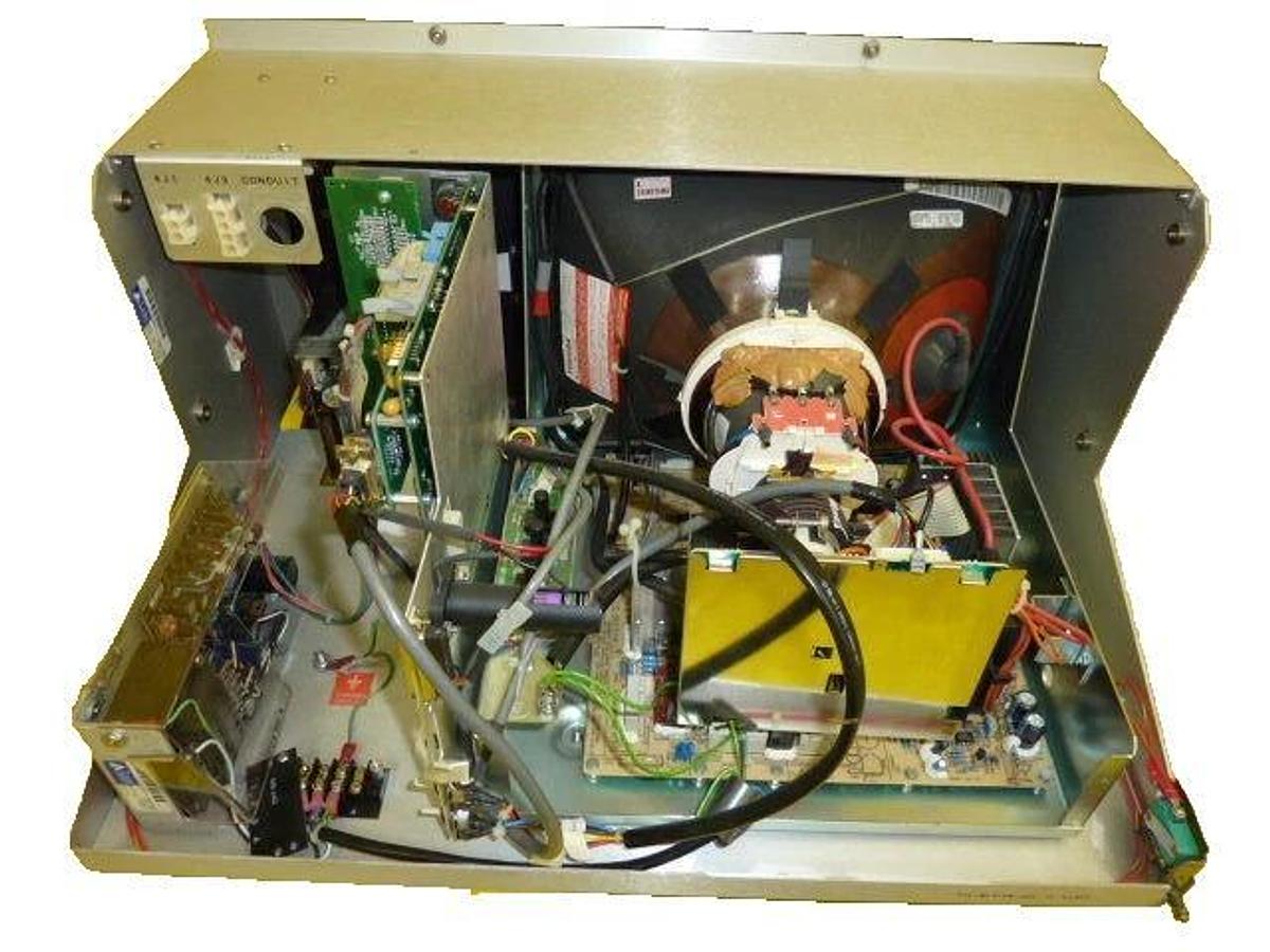 Used Lam Research 852-017500-003-6-C220 CRT Operator Interface Panel 4420 Working