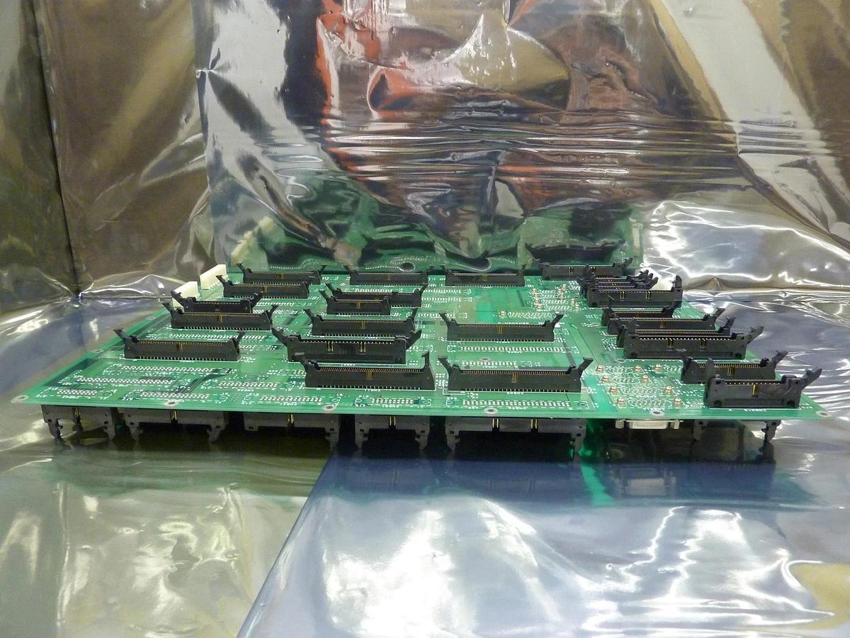 Used Hitachi BBM308N-2 Backplane Interface Board PCB M-511E Used Working