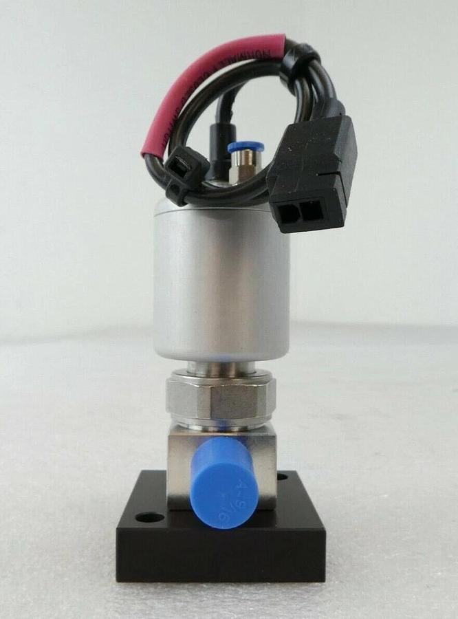 Swagelok 6LV-DAVR4-PX-O High Purity Diaphragm Valve Nupro Mattson 37100259 New