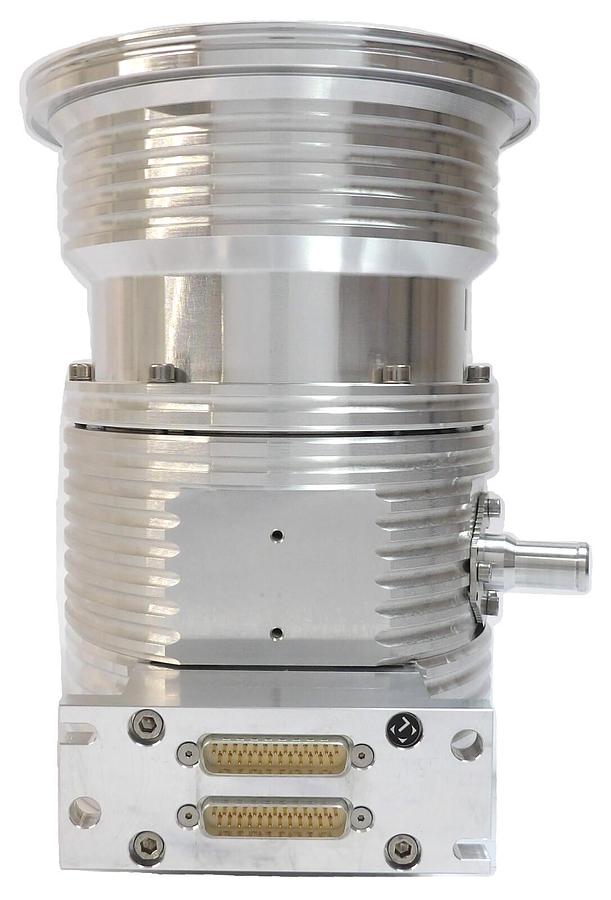 Used TURBOVAC MAG W 400 iP Leybold 410400V0505 Turbomolecular Pump Working