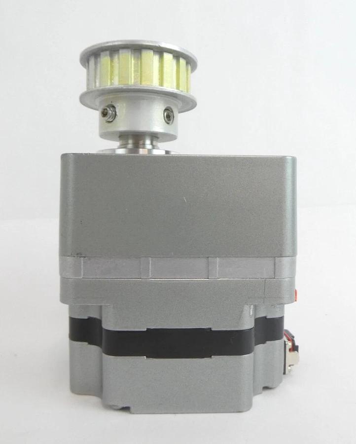 Used Oriental Motor BLM5120HP-GFV Motor W/Gear Head GFV5G10S Lot of 2 Working Spare