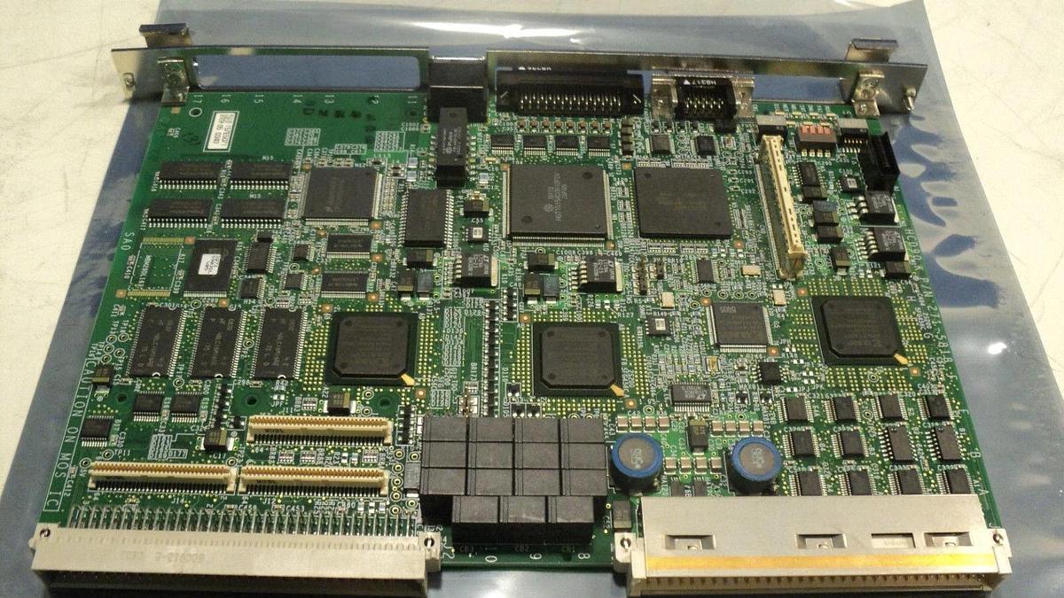 Used Hitachi VME Microcomputer MU-712E Used Working