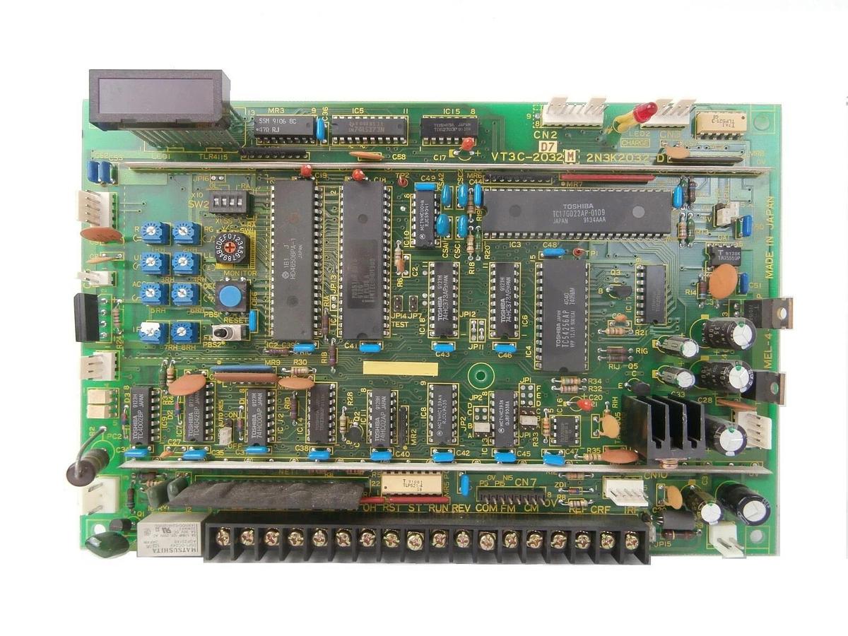 Used Toshiba VT3C-2032 Drive Board PCB 2J3K2032-D Working Surplus