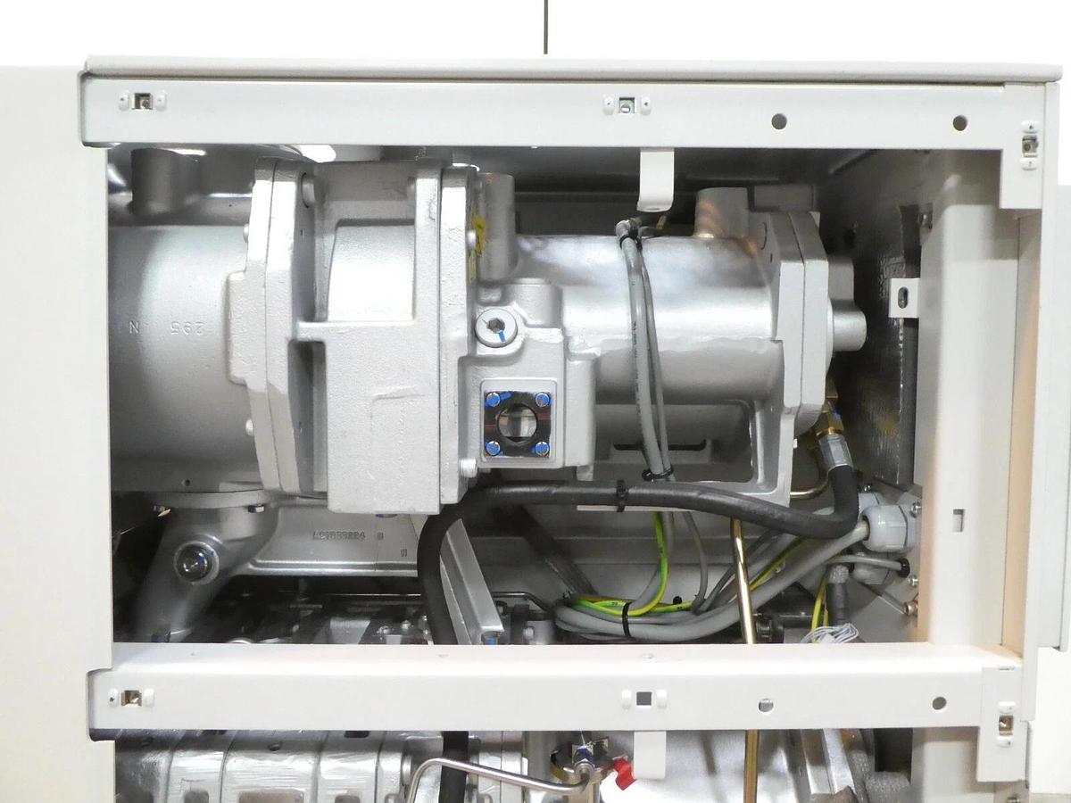 Refurbished iH 600 NEW LOOK Edwards NGAC71000XS Dry Pump IH600 Manufacturer Refurbished