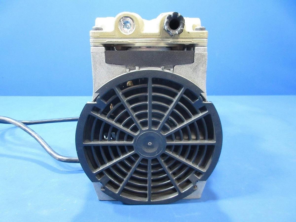 Used Rietschle Thomas A2688VEF22-A02 Pneumatic Pump Used Working