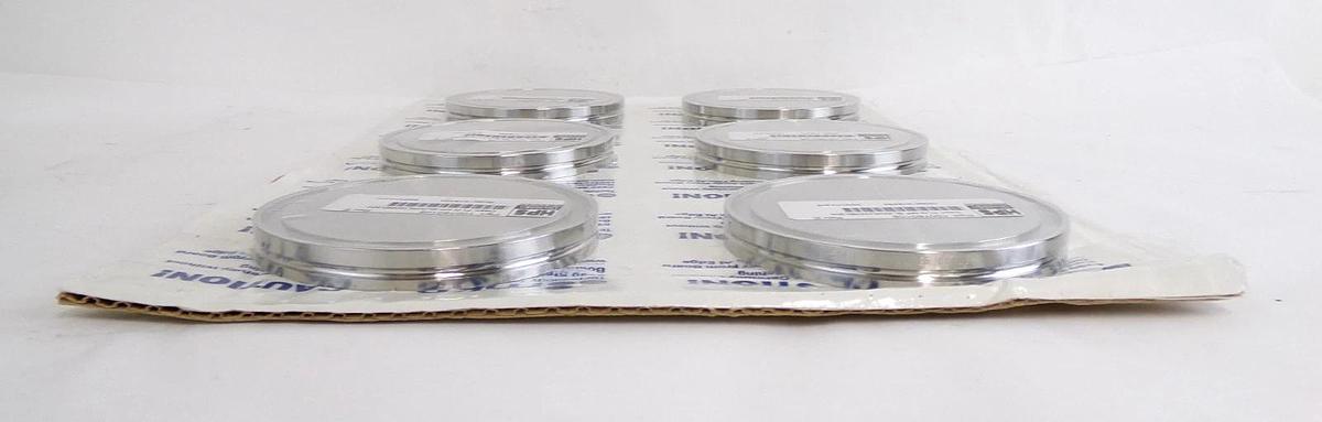 MKS Instruments 100760108 NW80 Vacuum Blank Off HPS 60-00044-00 Lot of 18 New
