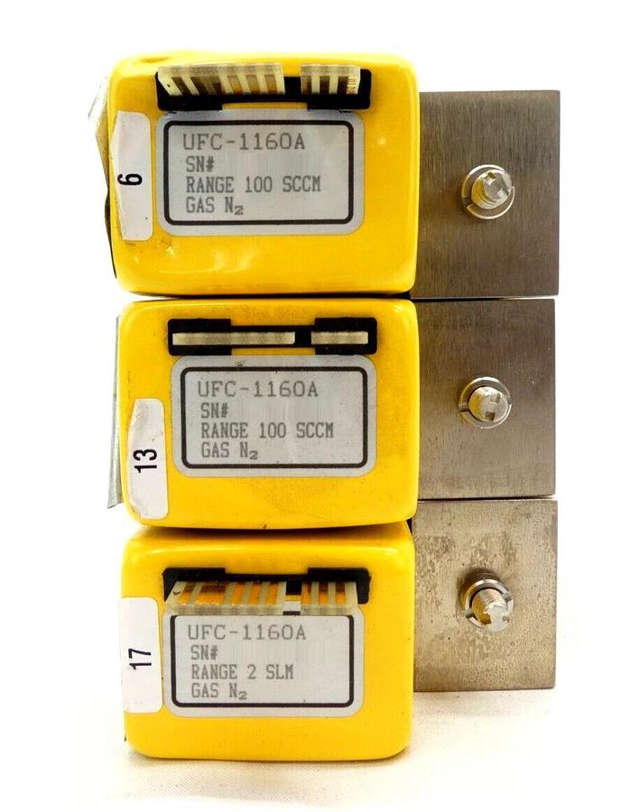 Used UNIT Instruments UFC Mass Flow Controller MFC UFC-1160A UFC-1020 Lot 21 Untested