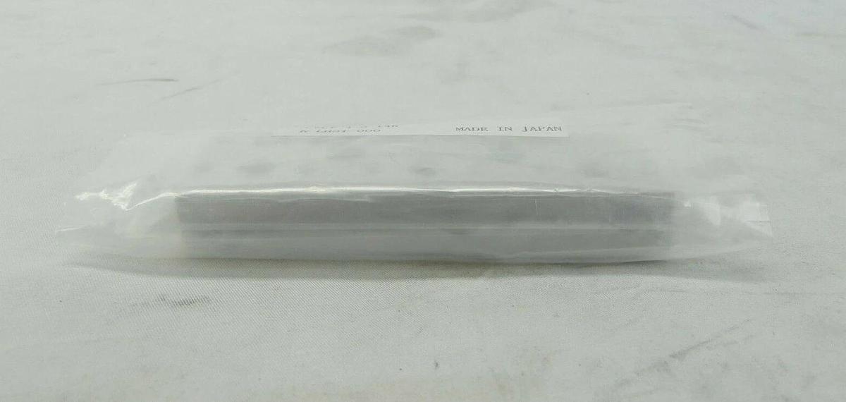 Fujikin CWLV-4-3-14R Block with Seal 1.125 Right Gas Feed Reseller Lot of 4 New