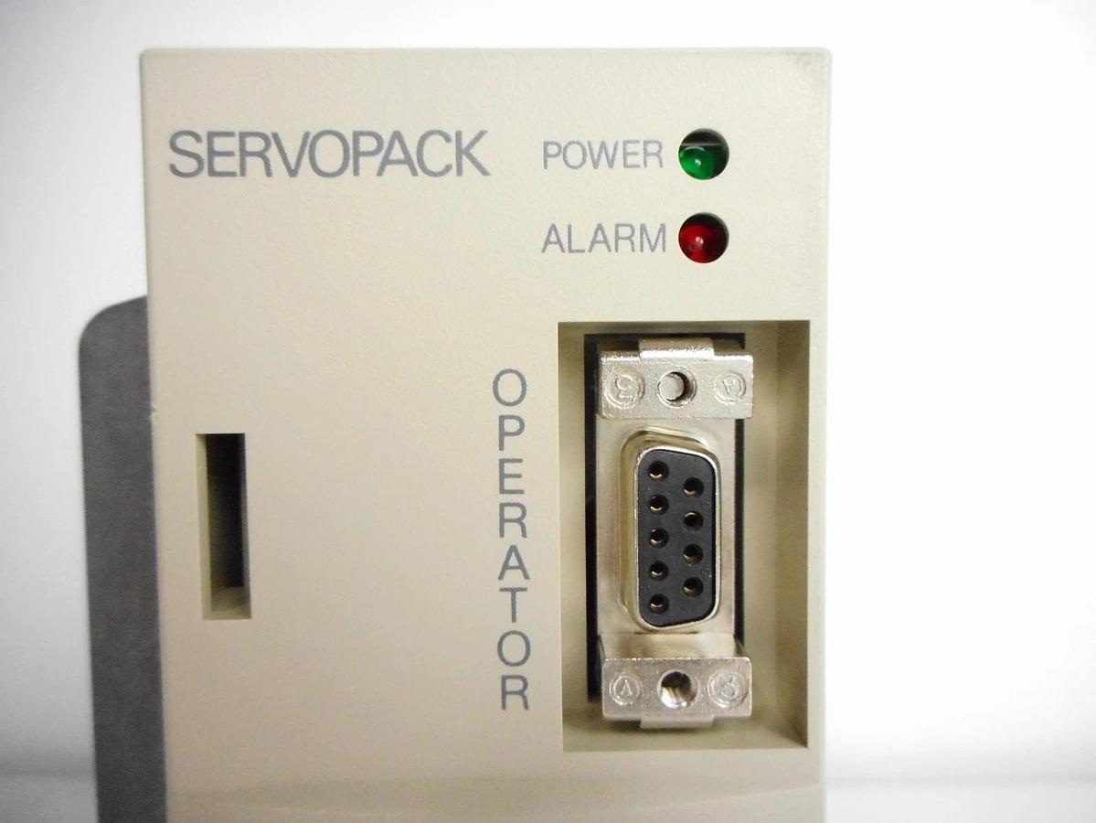 Used Yaskawa Electric SGDA-04VS Servo Drive SERVOPACK Used Working