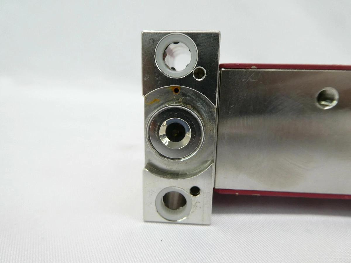 Used STEC SEC-7330M MFC Mass Flow Controller SEC-7330 400 CCM CF4 Working Spare