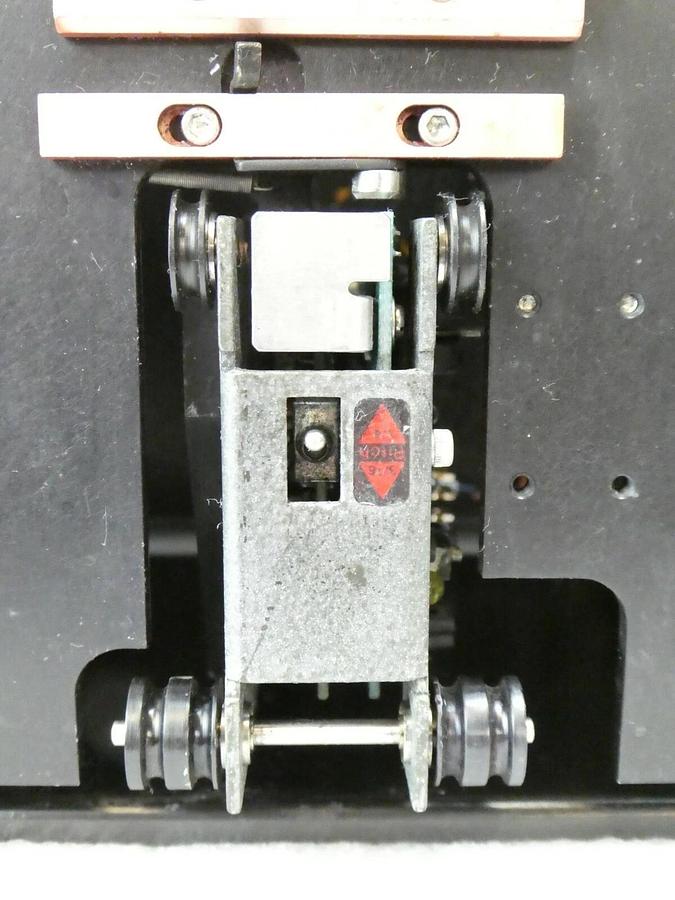 Used Lam Research 853-004073-001 Wafer Elevator SEND Indexer 685-004074-001 Working