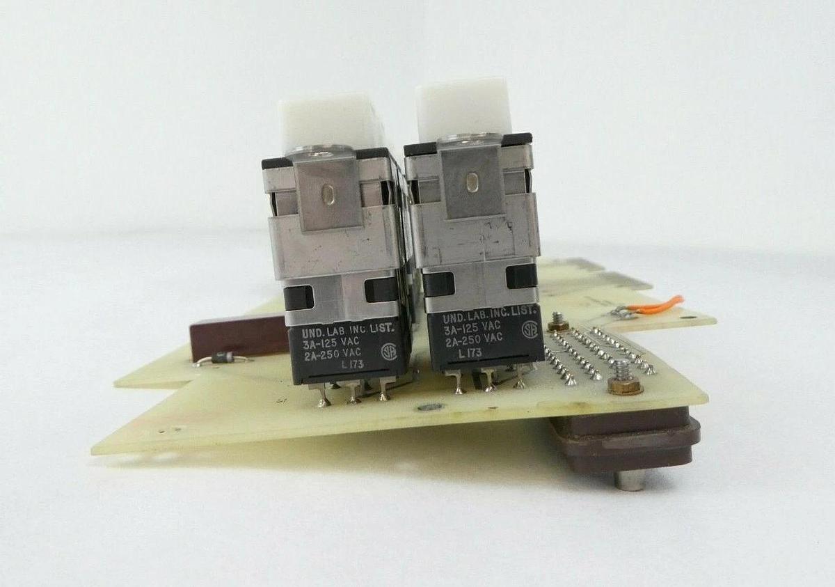 Used Varian Semiconductor VSEA F3944001 Source Controller Keypad PCB Rev. C Working