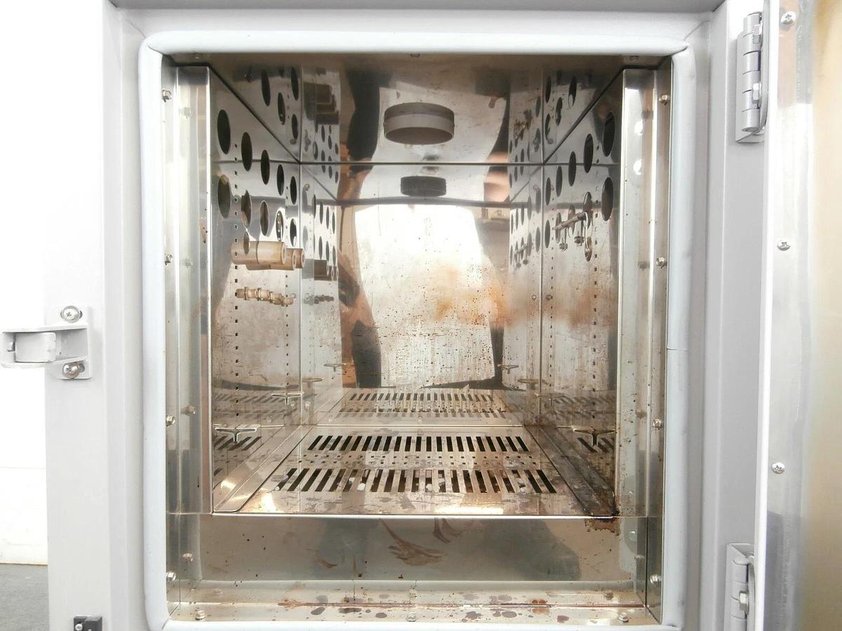 Used VWR International 9071043 Convection Oven SL Shel Lab 1330GM Tested Working