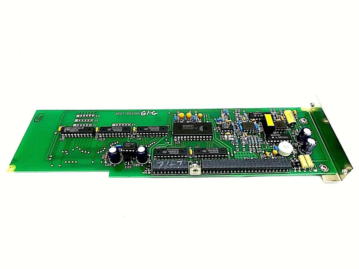 Used MKS Instruments D111700-G1-G Gauge Measurement & Control PCB Card 111699-G Spare