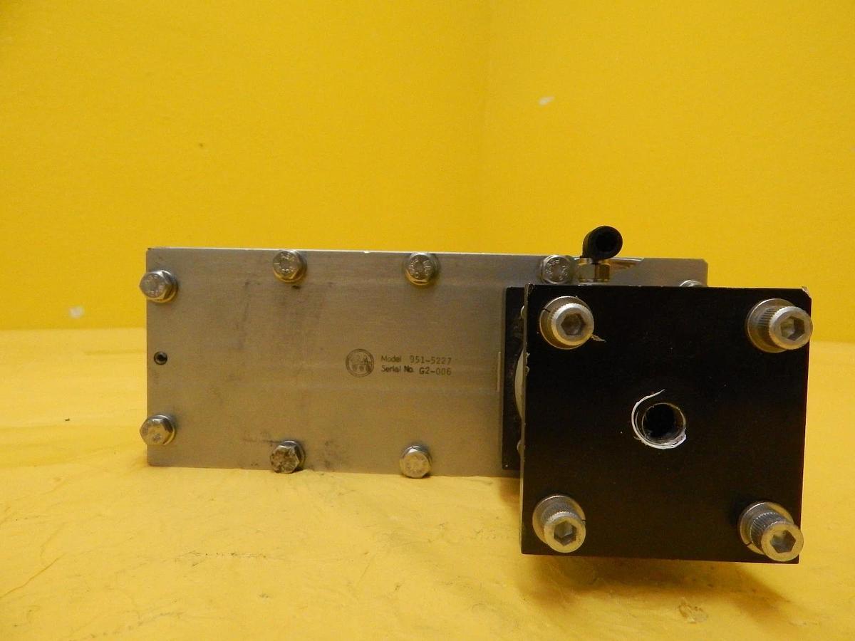 Used Varian Semiconductor VSEA 951-5227 Pneumatic Swing Gate Valve CF600 Working