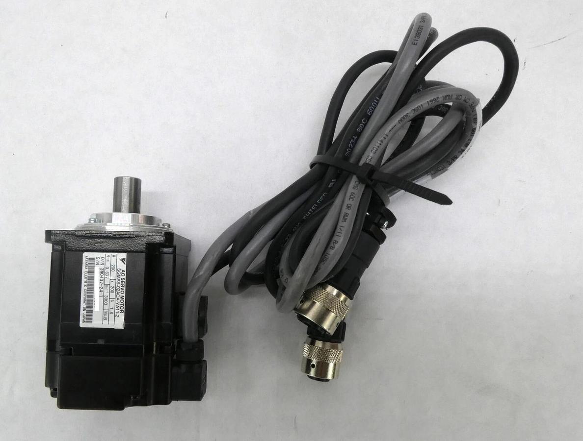 Used Yaskawa Electric SGMAS-02ACA-YA11-2 AC Servo Motor Reseller Lot of 3 Working