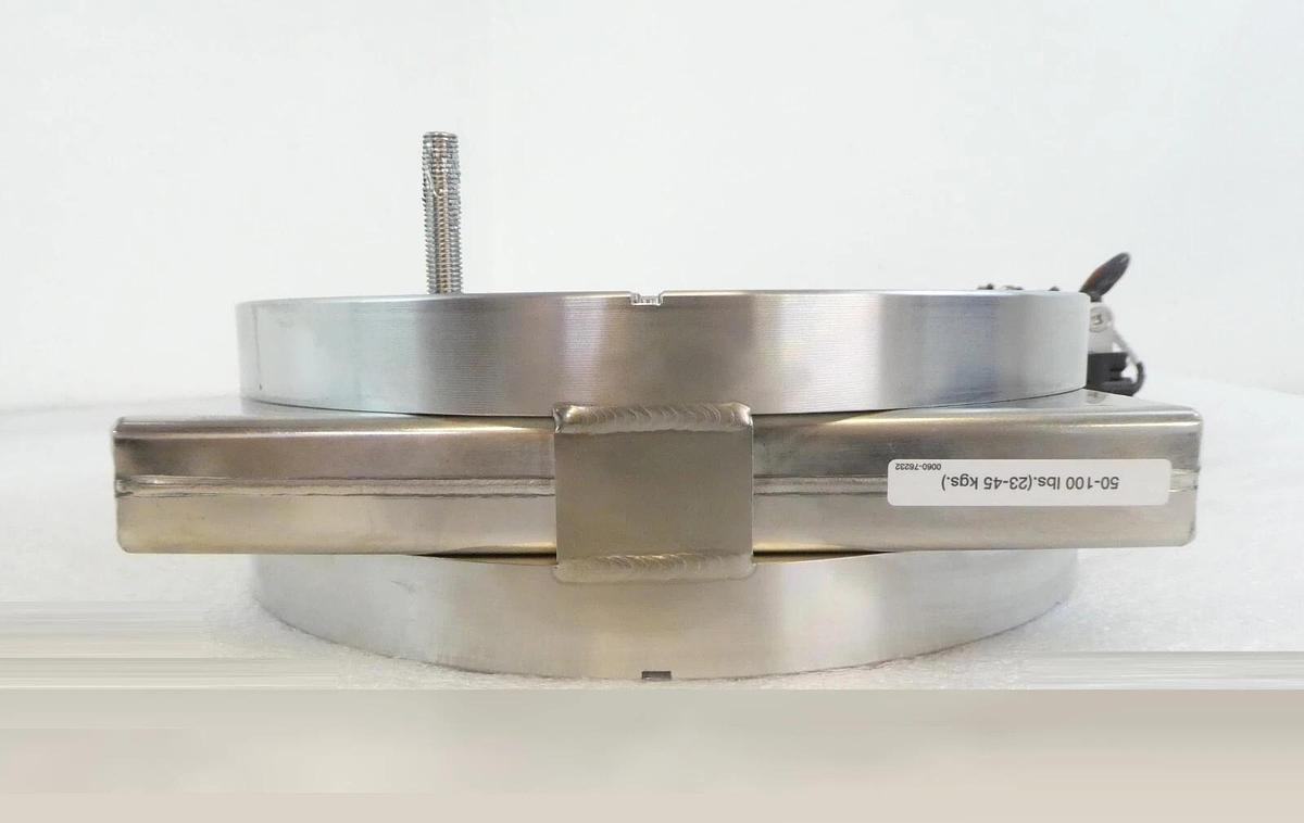 Used VAT 10846-UE28-AVN2 UHV Ultra High Vacuum Gate Valve AMAT Seized Screw Spare