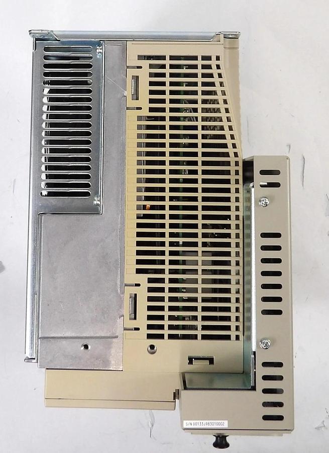 Used Yaskawa Electric CACR-50-AM1VB-E Servo Drive SERVOPACK Working