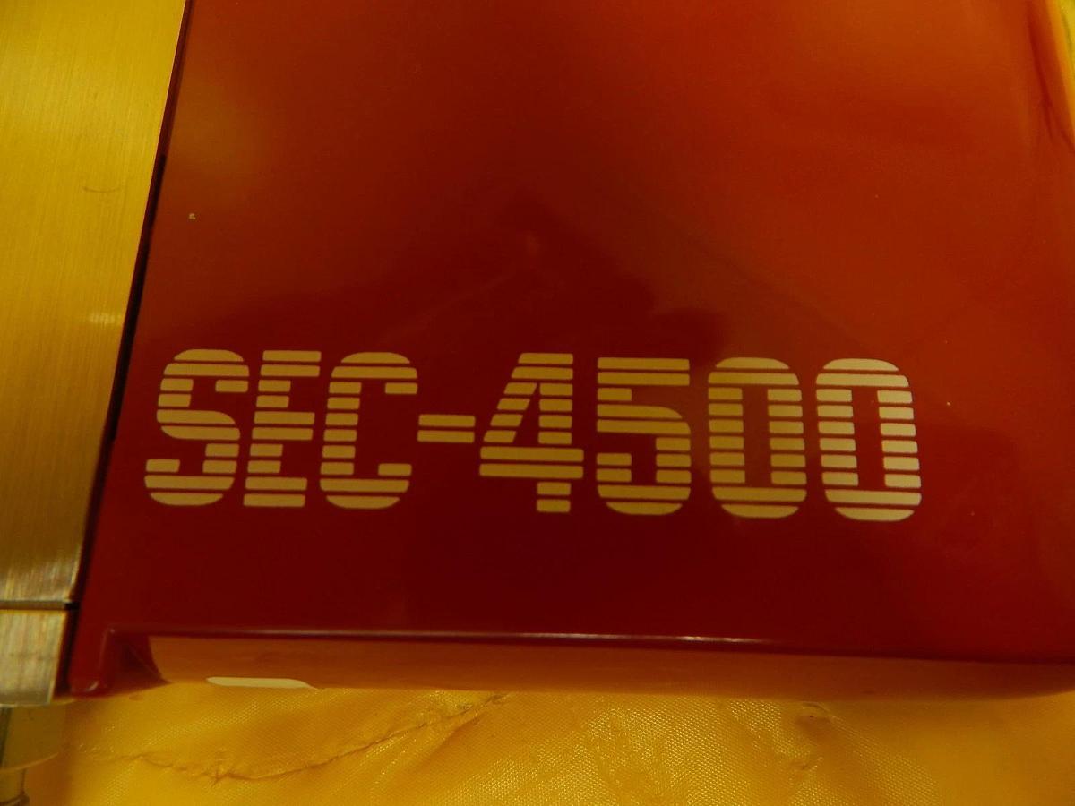 Used STEC SEC-4500MO Mass Flow Controller SEC-4500M 10 SLM He Working Surplus