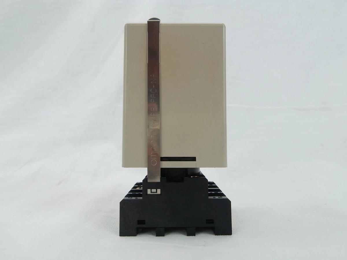 Used Omron 61F-GP-NH Floatless Level Switch with Socket Reseller Lot of 4 Used