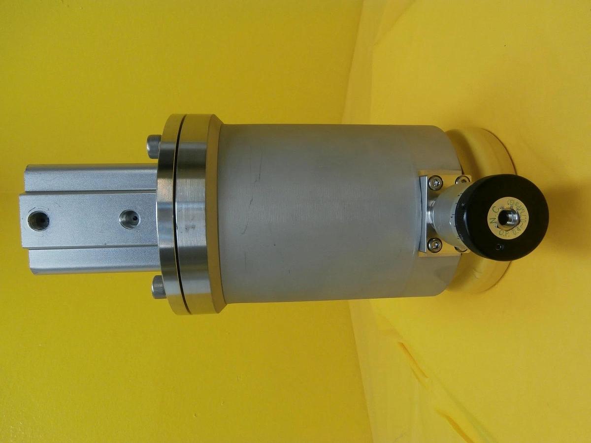 Used AceCo R33-171 KITZ SCT IVBL 4" Right Angle Vacuum Isolation Valve Used Working