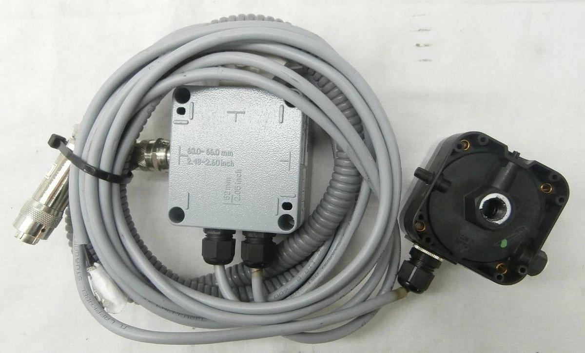 Used Edwards TPU Differential Pressure Switch Assembly Dungs AA-A2-6-5 Lot of 4 Used