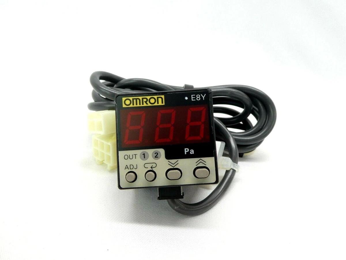 Used Omron E8Y-AR2C-5 Pressure Sensor E8Y Reseller Lot of 6 Working Surplus