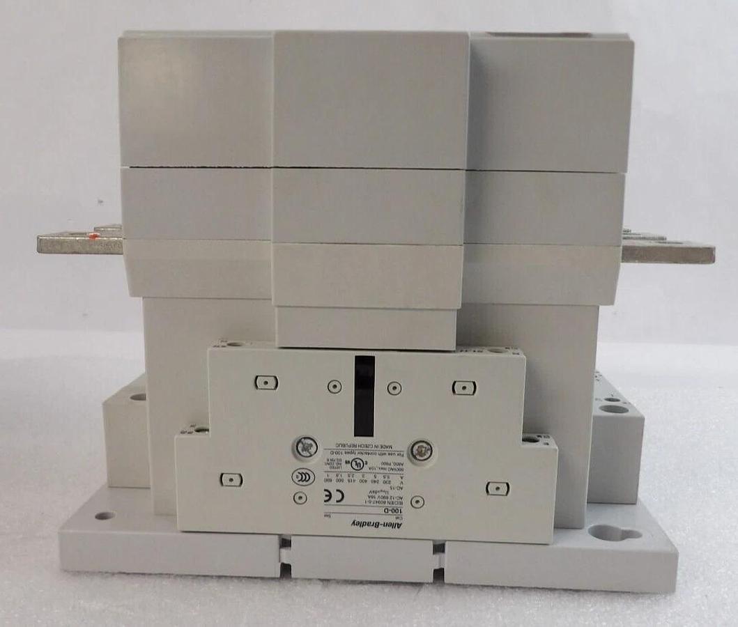 Used AB Allen-Bradley 100-D210 Industrial Contactor 100-D 208-277V Lot of 2 Working