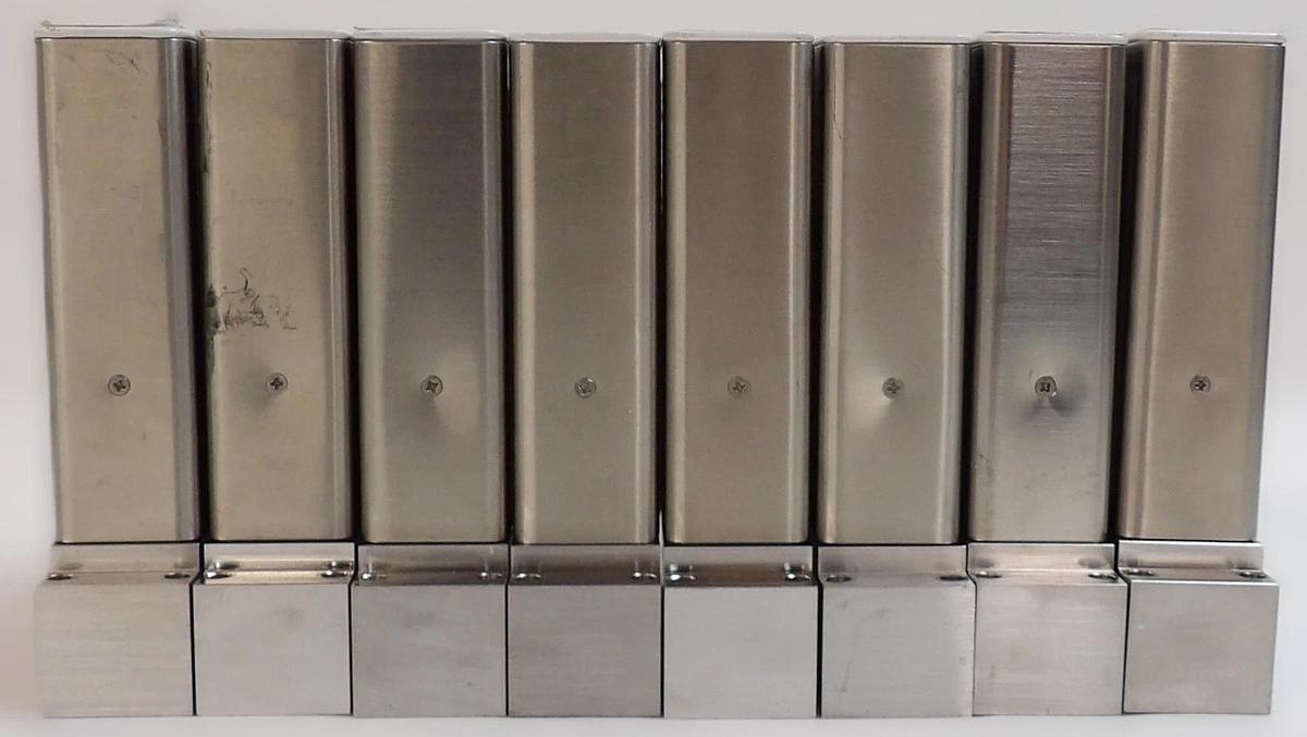 Used Brooks Instrument GF125C-105872 Mass Flow Controller MFC Lot of 8 Surplus