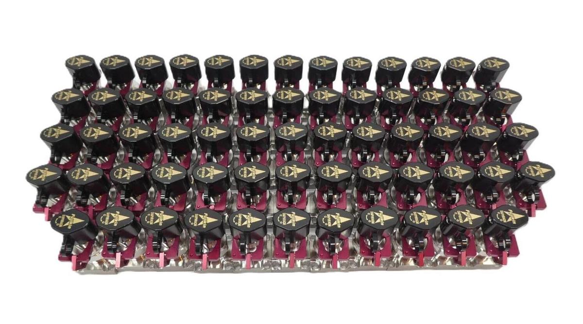 Used Fujikin 088032 2-Port Manual Diaphragm Valve Reseller Lot of 63 Working Surplus