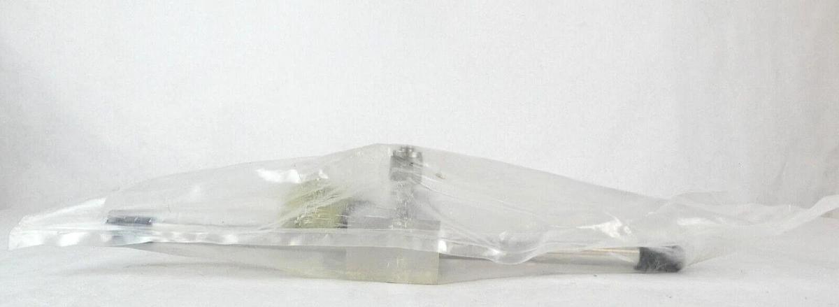 Used SAES Getters SVC504M307-7 UHP Ultra-high Purity Valve Reseller Lot of 5 New