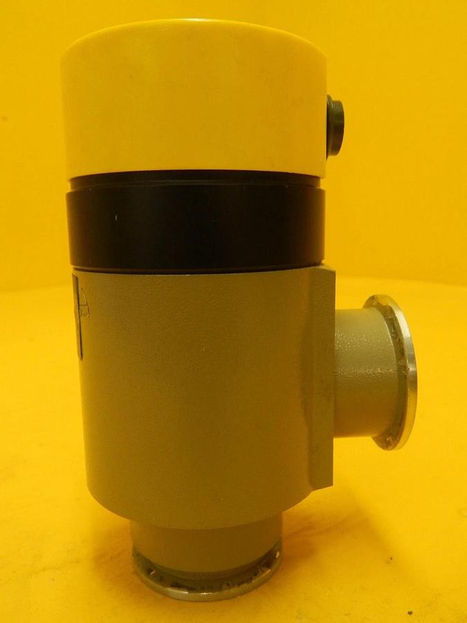 Used Balzers BP V16 013 Vacuum Right Angle Valve EVA 040 P BPV16013 Used Working