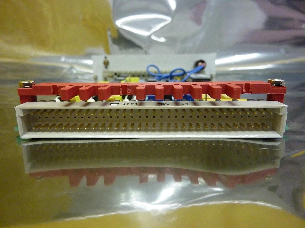 Used AMAT Applied Materials 0100-00985 HP Gas Interlock 10 Torr SDS PCB Card Working