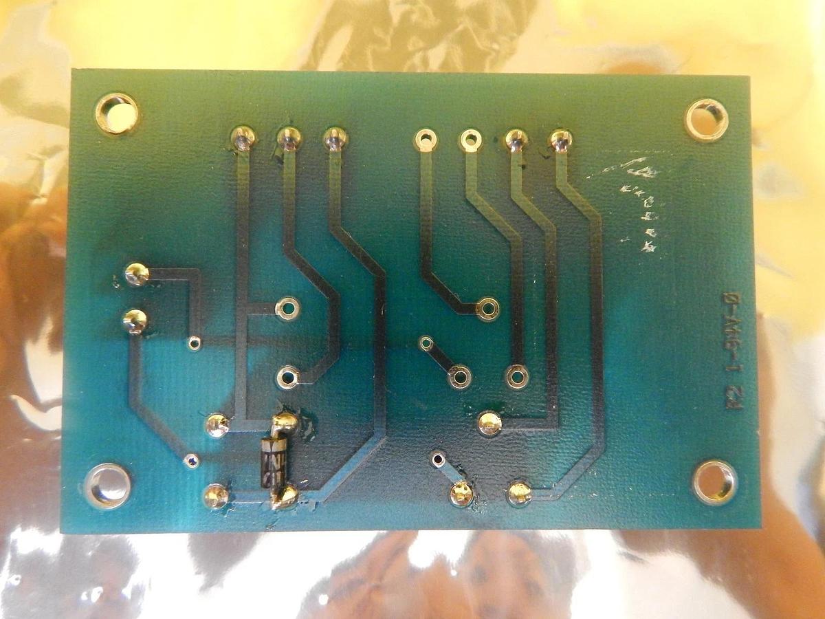 Used Mydax M1009A Single Relay Interface Board PCB Chiller 1VL5WA1 Used Working