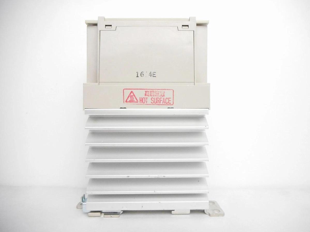 Used Omron G3PC-220B-VD Solid State Relay Reseller Lot of 8 Used Working
