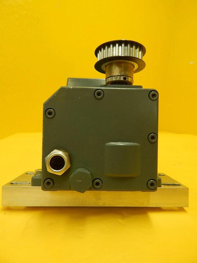 Used Zürrer PFV352 012 V Motor and Gearhead Assembly Balzers LLS 801 Used Working