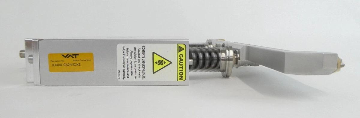 Used VAT 0340X-CA24-CJX1 300mm Pneumatic Vacuum Slit Valve Actuator and Gate Working