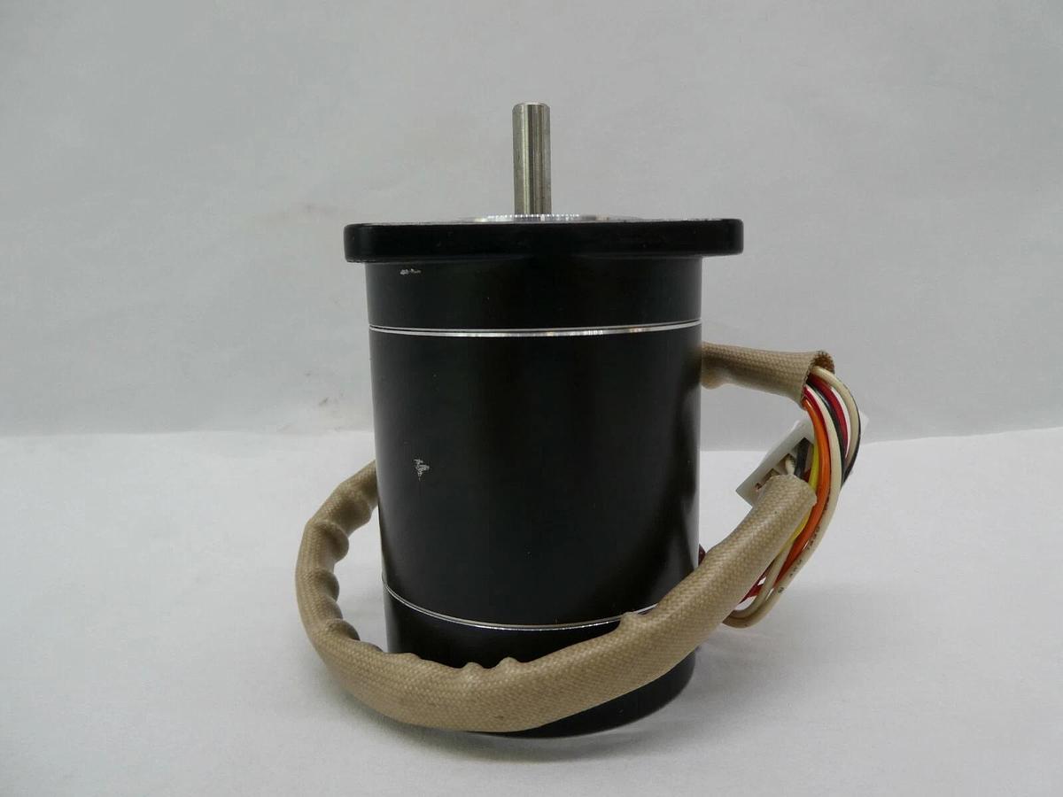 Used Oriental Motor PH268M-E068 200mm Wafer Lift Motor VEXTA GaSonics A-2000LL Spare