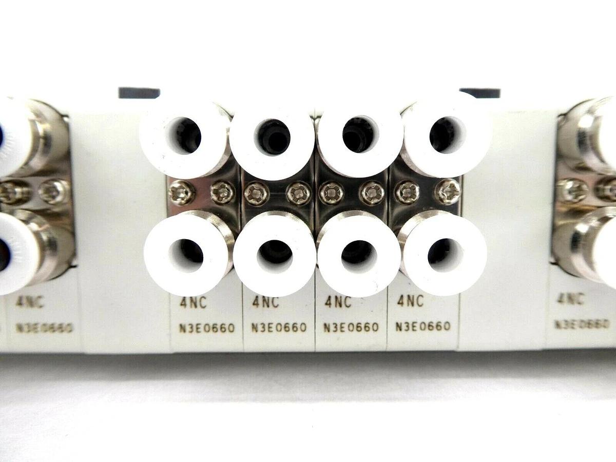 Used CKD N4E0 Series 16-Port Pneumatic Manifold N4E0-TM1B N3E0660 TEL Lithius Working