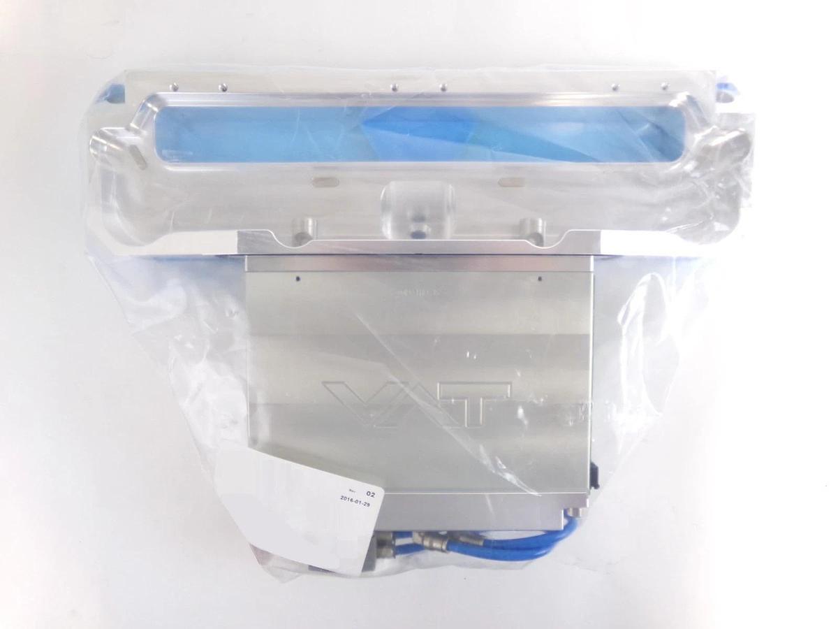 VAT 0340X-CA24-DAB1 300mm Pneumatic Chamber Slit Valve New Surplus