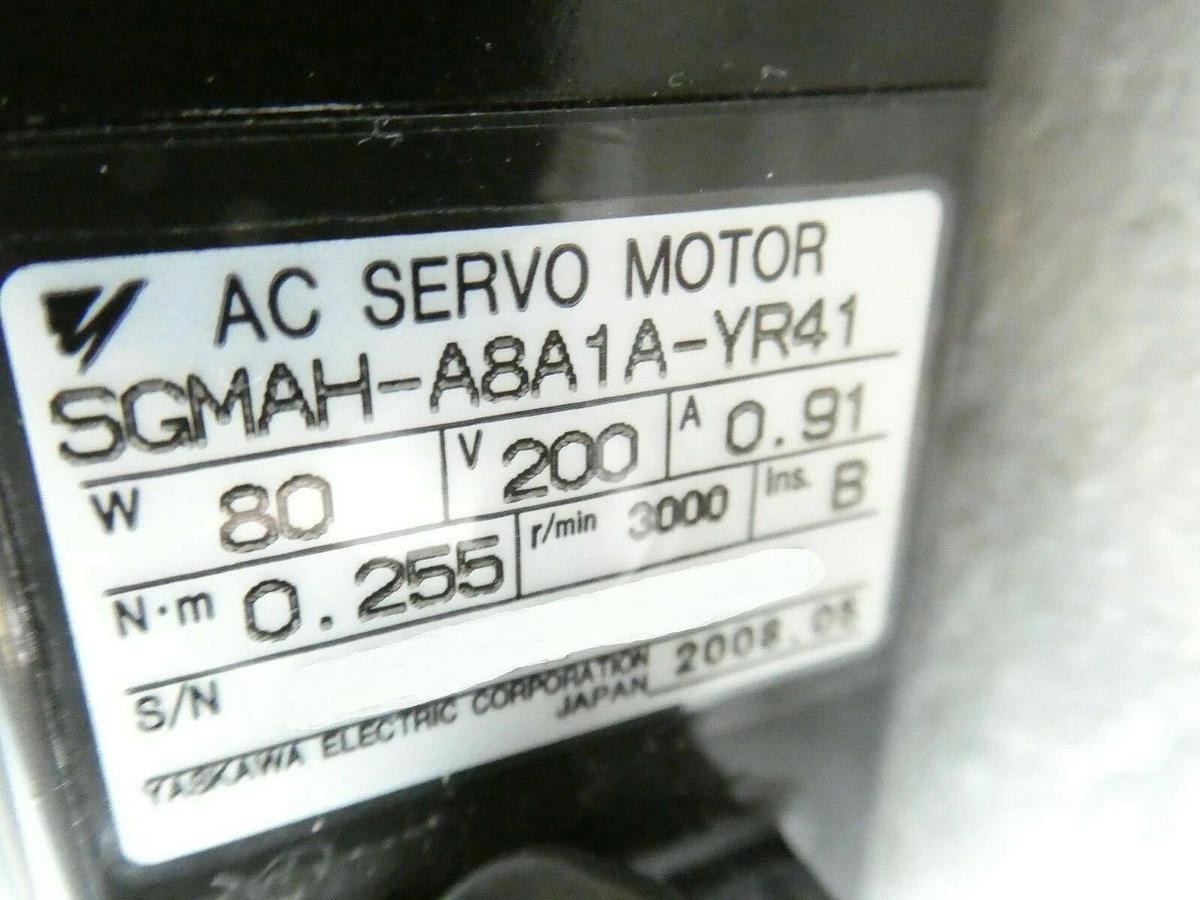 Used Yaskawa Electric SGMAH-A8A1A-YR41 AC Servo Motor Nikon NSR-S610C Working