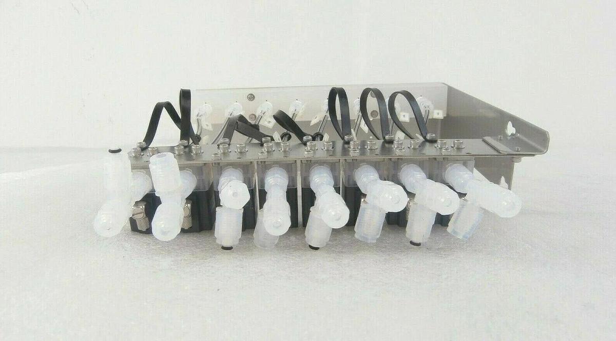 Used TEL Tokyo Electron Tubephragm Pneumatic Manifold F-AVP070-4W Lithius Working