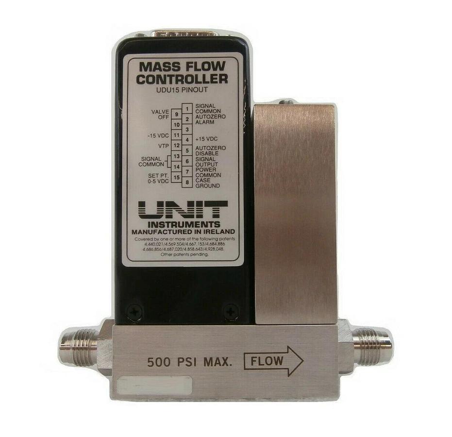 Used UNIT Instruments UFC-1200A Mass Flow Controller MFC Balzers 847-042-2045 Working