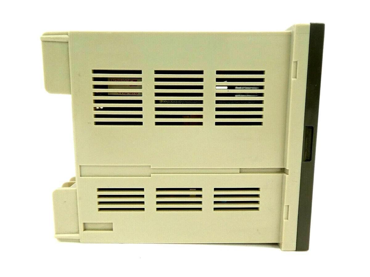 Used Omron E5AX-LA02 Digital Process Temperature Humidity Controller °C Working Spare