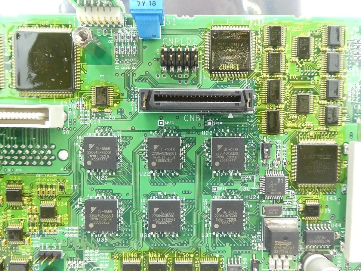 Used Yaskawa Electric SGDR-AXC01B-E Robot Controller PCB F353660-1 Working Surplus