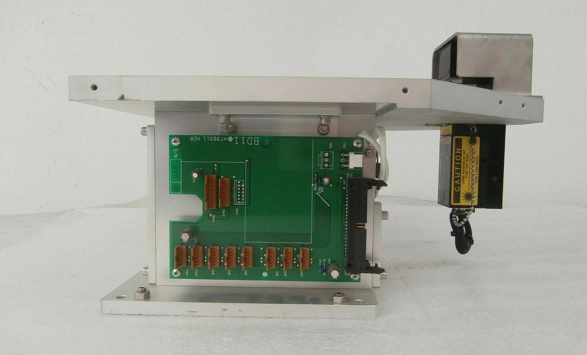 Used Hitachi CCA Wafer Alignment Unit HT98311 M-712E 200mm Etcher Working Surplus