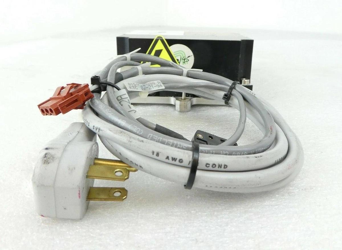 Used AMAT Applied Materials 0100-09231 AC Window Control Unit Precision 5000 Working