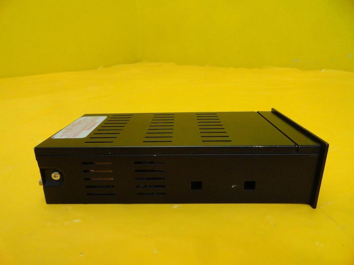 Used Brooks Instrument 5896B11A Two Channel Gas Flow Read-Out 5896 Used Working