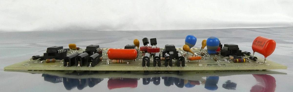 Used Varian VSEA D7389002 Floodgun Controller PCB Card D-F9953002 Spare