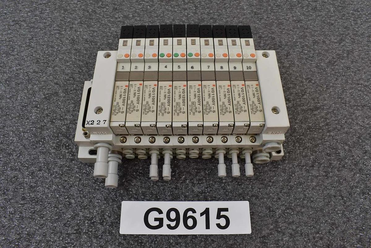 Used SMC VQ1100Y-5 Manifold 10 Solenoid Space